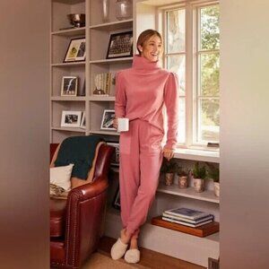 Dudley Stephens NWT Squall Sweatpant in Vello Fleece in Dusty Rose Pink Small